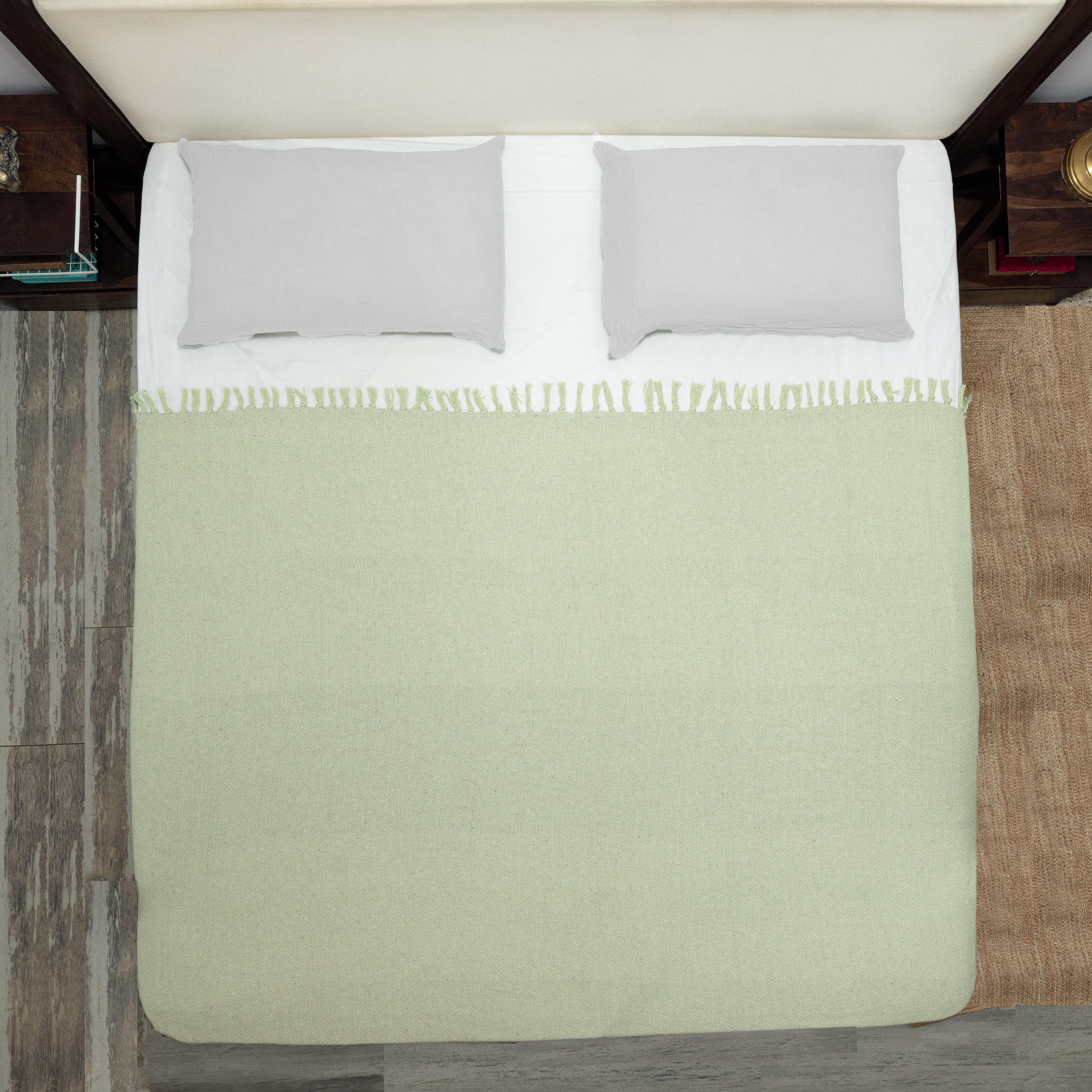 100% Cotton Throw Reversible Green Blankets (Herringbone Pattern)